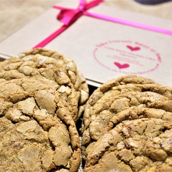 DOUBLE BELGIAN CHOCOLATE COOKIE BAKING KIT
