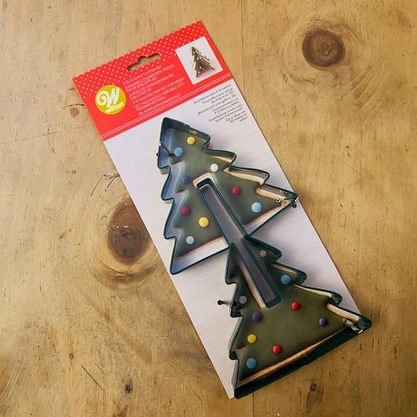 3D CHRISTMAS TREE BISCUIT CUTTER
