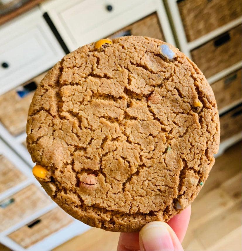 Read more about the article FOODIE CHATTER: THE GREAT BISCUIT DEBATE